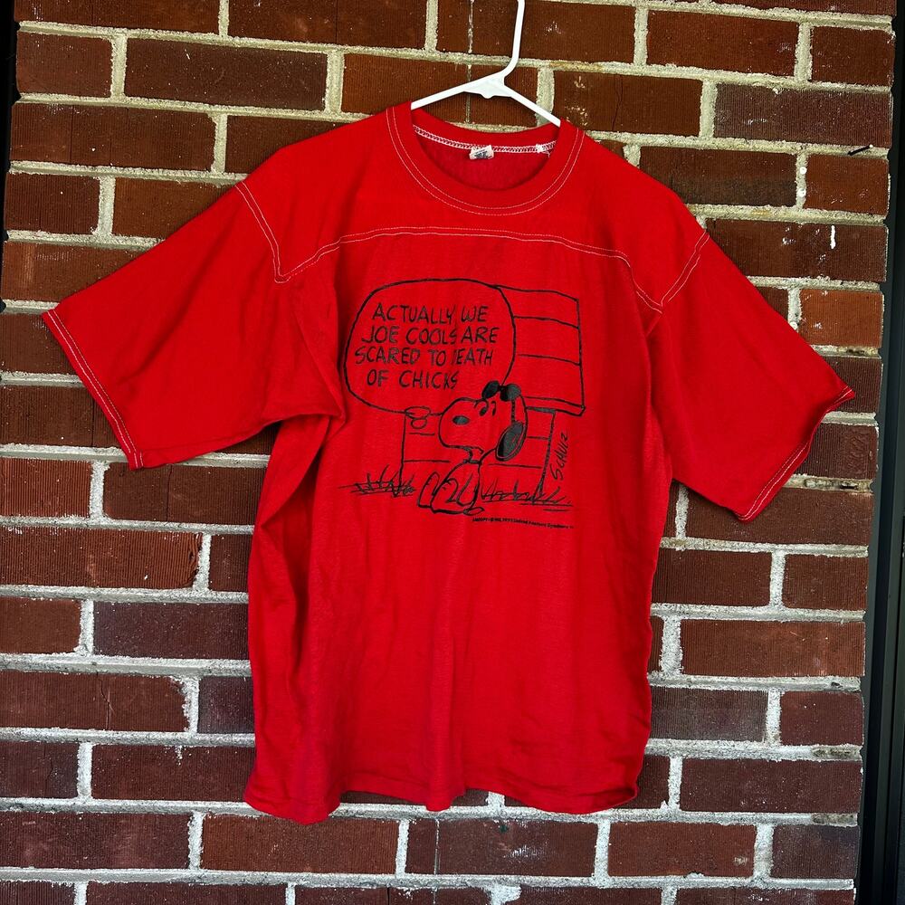 Vintage Snoopy Joe Cool Red Graphic Tee Artex XL Peanuts USA